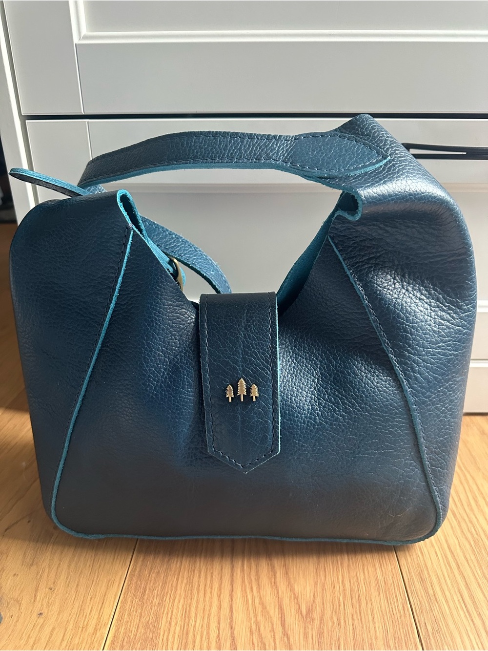 Portland Leather Teal Shoulder Bag with Turquoise Piping